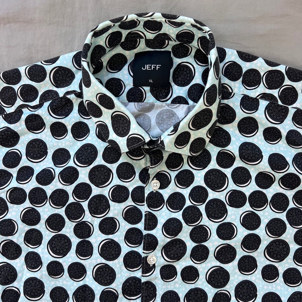 JEFF Mens Oreo Cookie Print‎ Button Up Shirt XL Light Blue Short Sleeve Cotton